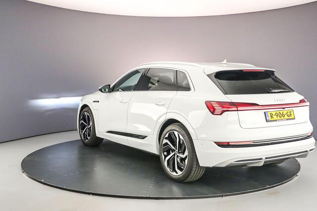 Audi e-tron 55 quattro S edition 95 kWh | Adaptieve Cruise | Apple/Android Play | Adaptieve Luchtvering | Camera | Virtual Cockpit | Navi |