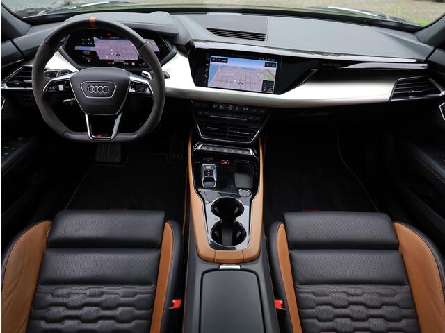 Audi e-tron GT RS 93 kWh 600PK | Full Options | Keramisch | Nightvision | 4-Wielsturing | Vol Leer | B&O | Warmtepomp | 360° | Laser LED | Head-up |
