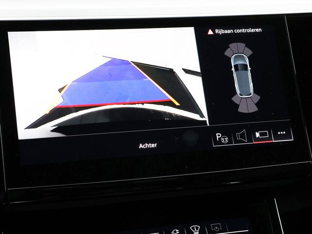 Audi e-tron 55 quattro 95 kWh 408pk S Edition · SOH 96,8% · Camera · Luchtvering · Afneembare Trekhaak · Head-Up Display · Elek. Achterklep · Stoelverwarming · 20"Velgen ·