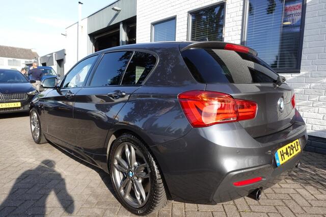 BMW 1-SERIE M140I ED. HIGH EXEC Schuifdak BOM VOL ZEER BEGEERLIJK