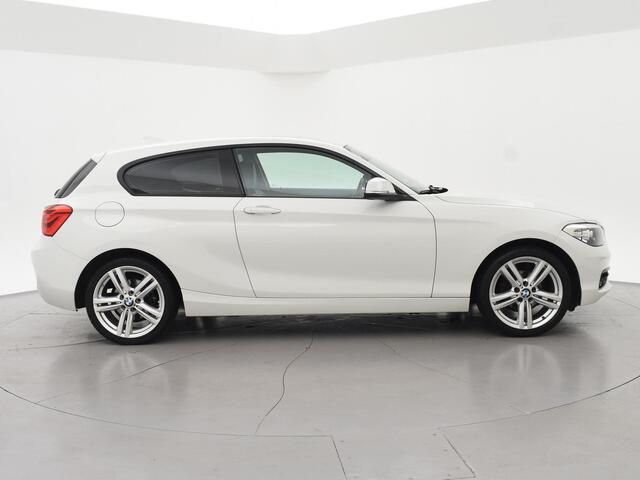 BMW 1-SERIE 118i 3-DEURS + LEDER | SPORTSTOELEN | STOELVERW. | 18 INCH
