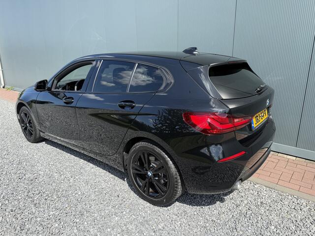 BMW 1-SERIE 118i 140pk Automaat High Executive Sportline 5-drs