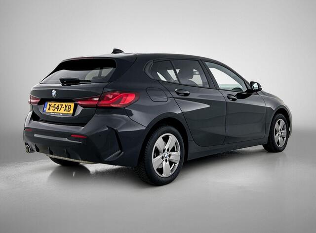 BMW 1-SERIE 116i Business Edition Plus CARPLAY STOF-LEDER NAVI