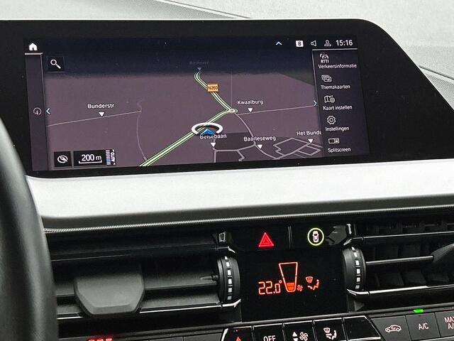 BMW 1-SERIE 116i Business Edition Plus CARPLAY STOF-LEDER NAVI