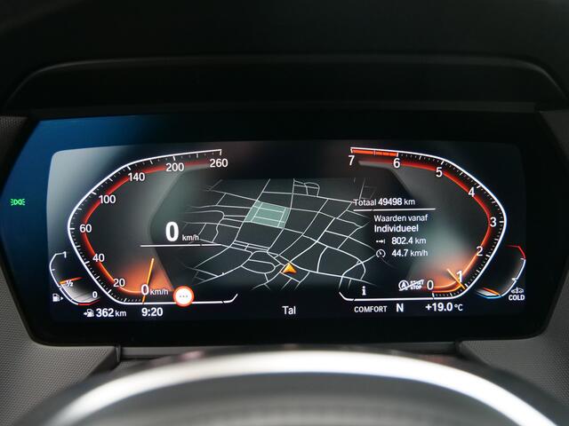 BMW 1-SERIE 116i 109pk Executive Edition M-pakket LED / Navigatie / 17 Inch / Apple Carplay