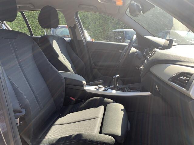BMW 1-SERIE 116i Executive 5d, Navi | Trekhaak | Led