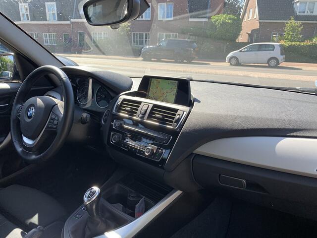 BMW 1-SERIE 116i Executive 5d, Navi | Trekhaak | Led
