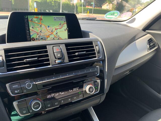 BMW 1-SERIE 116i Executive 5d, Navi | Trekhaak | Led