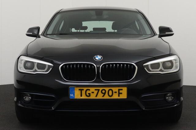 BMW 1-SERIE 118i 136 PK Aut. Sport Navi Climate Trekhaak Park.sens 16'LMV