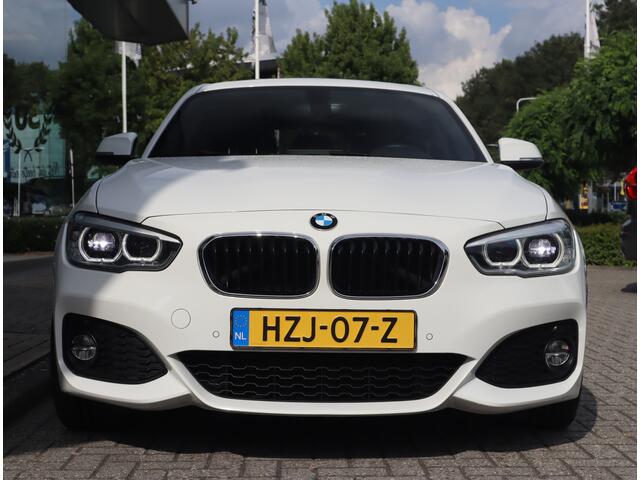 BMW 1-SERIE 120i Edition M Sport Shadow High Executive Line