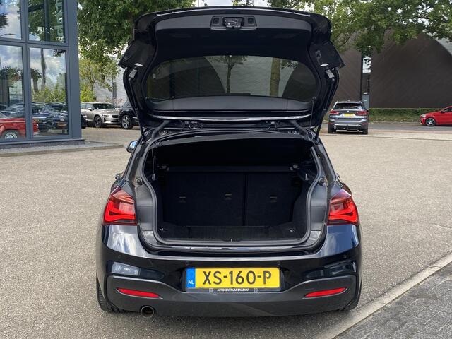 BMW 1-SERIE 118i Edition M Sport Shadow High Executive ORIGINEEL NEDERLANDSE AUTO MET NAP | VOLLEDIG LEDER + STOELVERWARMING| SCHUIFDAK | APPLE CARPLAY | XENON | RIJKLAAR MET 12 MAANDEN BOVAG GARANTIE!