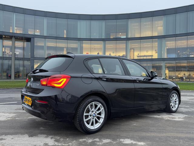 BMW 1-SERIE 118i Executive Navi, Led