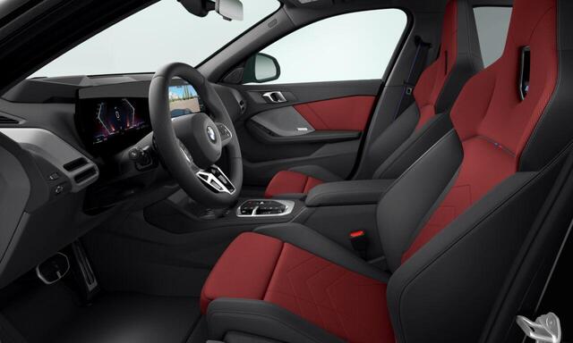 BMW 1-SERIE 120 | M Sportpakket Pro | Harman Kardon | Innovation Pack | High Executive