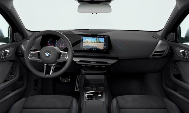 BMW 1-SERIE 123 xDrive | M Sportpakket Pro | Panoramadak | Innovation Pack | Harman Kardon