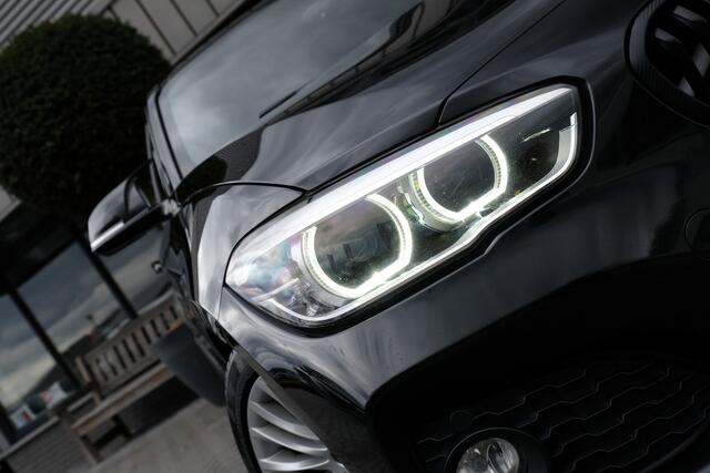 BMW 1-SERIE 118i Centennial Executive M Sport Navi Proff Sportuitlaat Sportstoelen