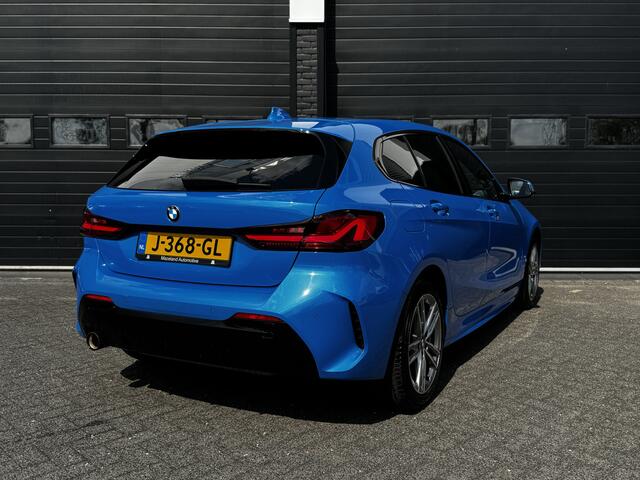 BMW 1-SERIE 118i High Executive M-Sport Shadow Automaat | Navi | Cruise | Stoelverw. | PDC | ¤20.900,-
