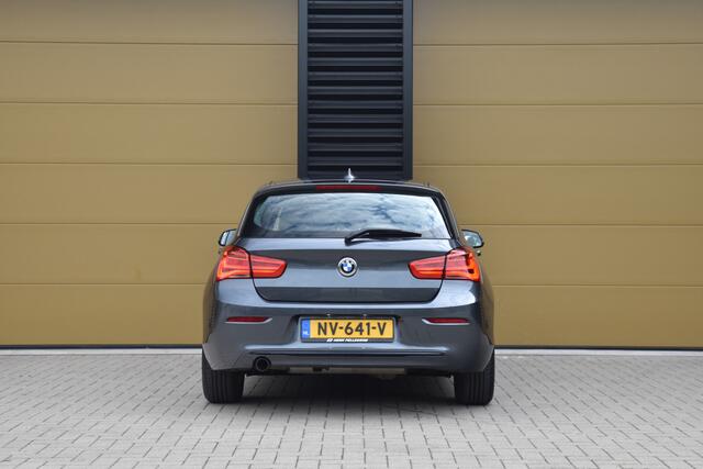 BMW 1-SERIE 118i Corporate Lease Executive * Afneembare Trekhaak * Sportstoelen * Leder * LED *
