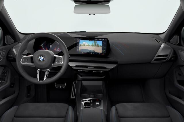 BMW 1-SERIE 120 | M Sportpakket Pro | Innovation Pack | Harman Kardon | Glazen panoramadak | Stuur verwarmd