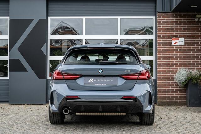 BMW 1-SERIE 118 118i Executive Edition | M-Sport | Panorama | Head-up | Hifi | Sportstoelen | Cruise | 18' inch |