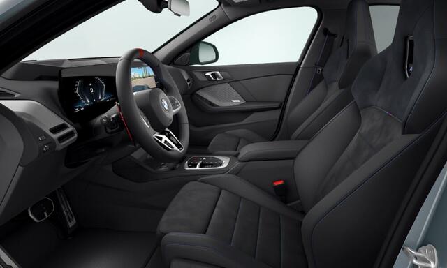 BMW 1-SERIE M135 xDrive M-Sport Pro - Pano - Harman Kardon - Driving Ass Plus