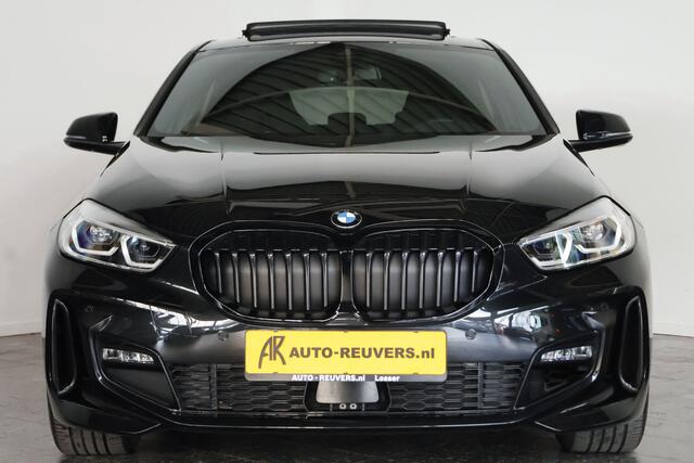 BMW 1-SERIE 120i M-Sport / Opendak / Kuipstoel / LED / Cam / CarPlay