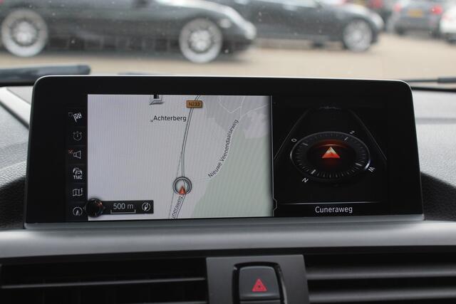 BMW 1-SERIE 118i High Exe. M Sport / Leder / Navigatie / Parkeerhulp V+A / 18'' / Sportstoelen / Stoelverwarming / DAB / Cruise Control