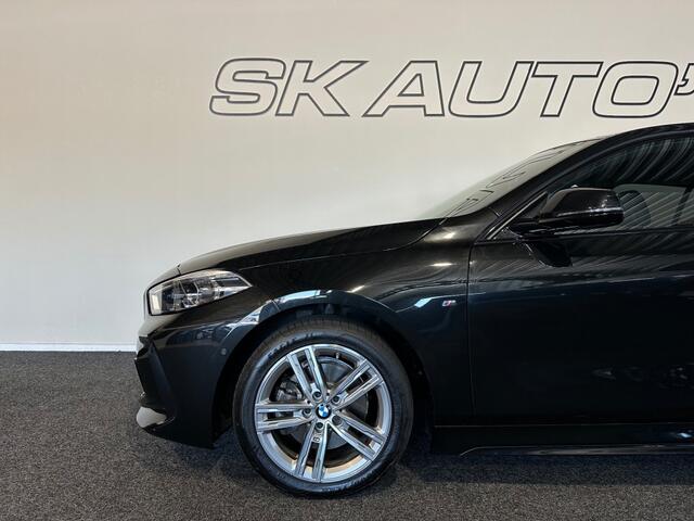 BMW 1-SERIE 118I BNS EDITION M-PAKKET l LED l CAMERA l 17INCH l PDC l