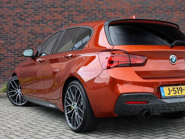 BMW 1-SERIE M140i Edition Shadow Executive | M Performance - Akrapovic - Vol!