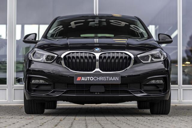 BMW 1-SERIE 118i Business Edition | LED | NL Auto | Carplay