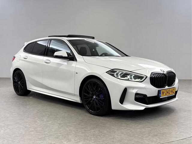 BMW 1-SERIE 118i High Executive Edition M-Sport 141PK | Pano | Virtual | Sfeerverl. | Carplay | Leder | Stoelverw. | NAP