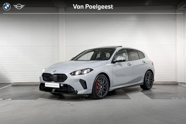 BMW 1-SERIE 120 | M-Sport Pro | Premium Pack | Driving Assistant | Harman/Kardon | Panoramadak | Comfort Access