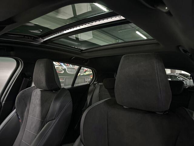 BMW 1-SERIE 120 | M-Sport Pro | Innovation Pack | Driving Assistant | Harman/Kardon | Panoramadak | Comfort Access