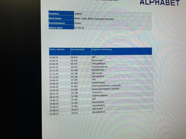 BMW 1-SERIE 116d Executive Edition Automaat - Digitaal Cockpit, Carplay, Navi, Cruise, Clima