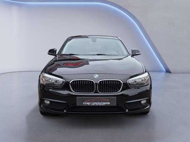 BMW 1-SERIE 136PK/Apple Carplay/Cruise Control/Stoelverw./18'' LMV/Bluetooth/Multifunctioneelstuurwiel/Isofix/(MET GARANTIE*)