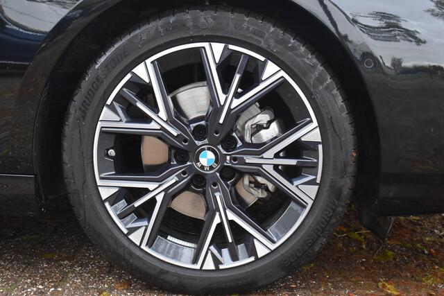 BMW 1-SERIE 120 M Sport Design Edition Head Up Camera Stoelver