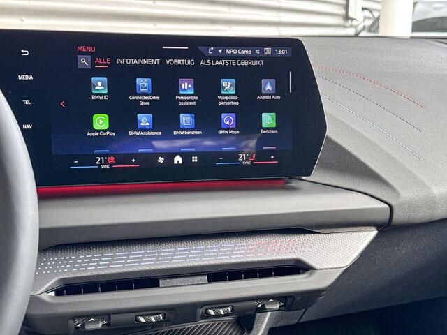 BMW 1-SERIE 120 M Sportpakket Pro / Premium Pack / Getinte ruiten / Stuurwielrand verwarmd / Comfort Access / Achteruitrijcamera / Driving Assistant