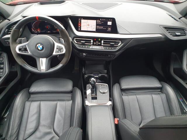 BMW 1-SERIE M135i xDrive M Performance |Fabrieksgarantie|1e eigenaar|