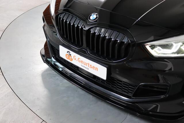 BMW 1-SERIE 118i High Executive, M-sport, LED, Navigatie, Cruise Control, Stoelverwarming, Apple CarPlay/Android Auto