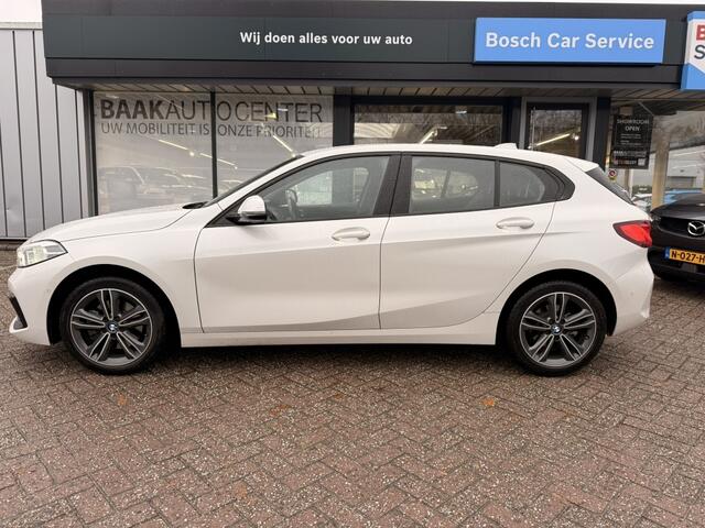 BMW 1-SERIE 118i | Camera | Navigatie