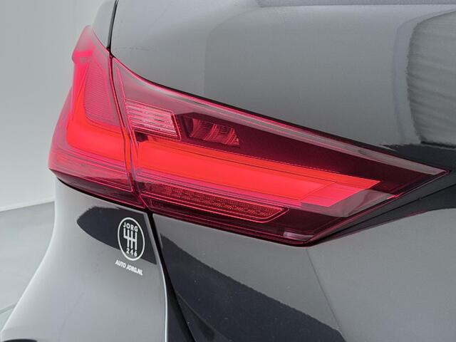 BMW 1-SERIE 118i High Executive Edition M-Sport | Panorama Dak | Navigatie |