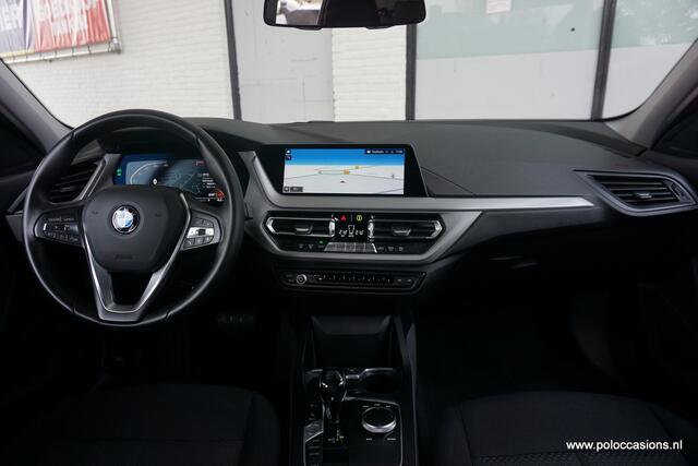BMW 1-SERIE 118i Exec Automaat | Navig Prof | Carplay | Dealerauto