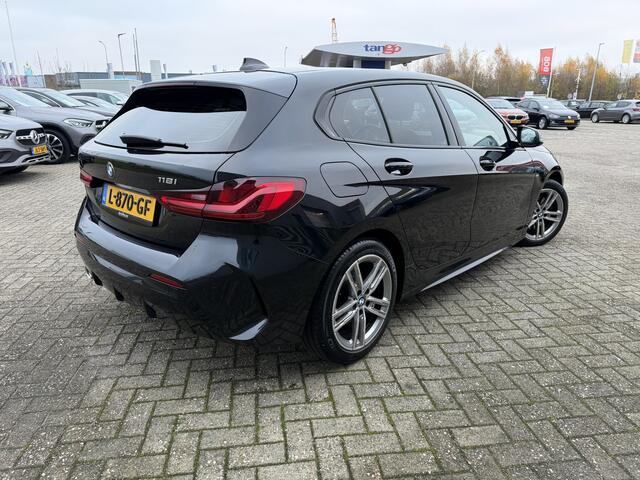 BMW 1-SERIE 118i Automaat M Sport Leer Carplay Cruise Control Adaptieve LED BTW Auto