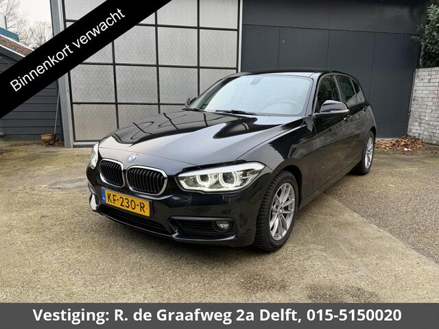BMW 1-SERIE 118i Centennial Executive | Navigatie | Parkeersensoren Achter | Cruise Controle |