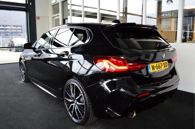 BMW 1-SERIE 118i M-Sportedition | 19" | Pano | Leder | Active Cruise