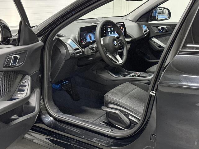 BMW 1-SERIE 120 | M-Sport Design | Driving Assistant | Parking Assistant