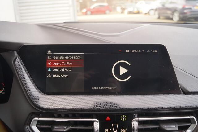 BMW 1-SERIE 118i 136pk Automaat High Executive -PANO-NAVI-ECC-