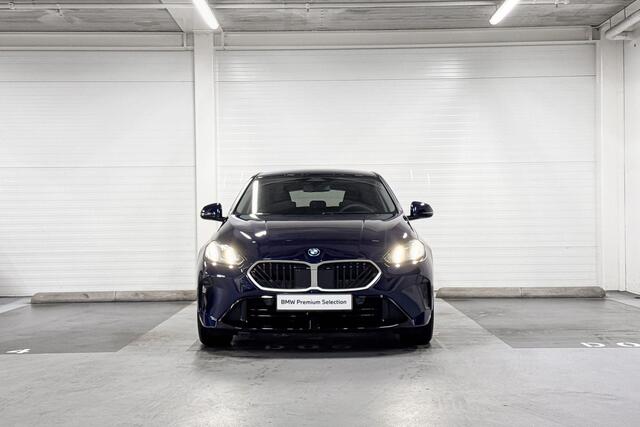 BMW 1-SERIE 120 | M-Sport Design | Driving Assistant | Parking Assistant