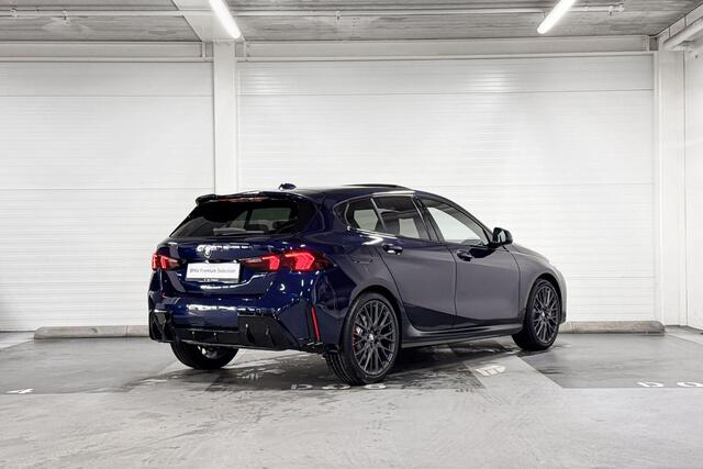 BMW 1-SERIE 120 | M-Sport Pro | Innovation Pack | Driving Assistant | Harman/Kardon | Panoramadak | Comfort Access