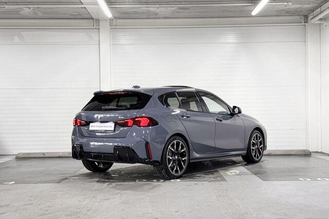 BMW 1-SERIE 120 | M-Sport Pro | Premium Pack | Driving Assistant | Panoramadak | Comfort Access