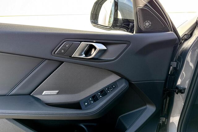 BMW 1-SERIE 120 M Sport Design Edition